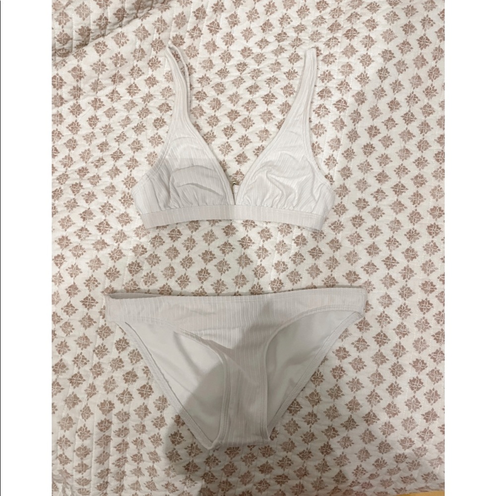 target/xhilaration ribbed plunge neck bikini